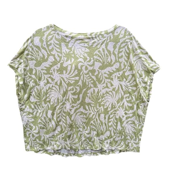 NWT Rachel Zoe Womens 1X Linen Blend Green Floral Faux Button Short Sleeve Tee - Picture 3 of 5